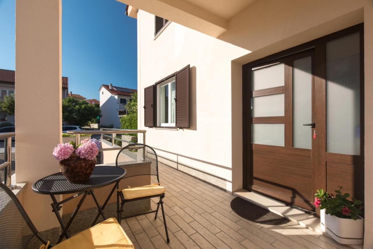 Apartmani Paradiso Krk Town Exteriér fotografie