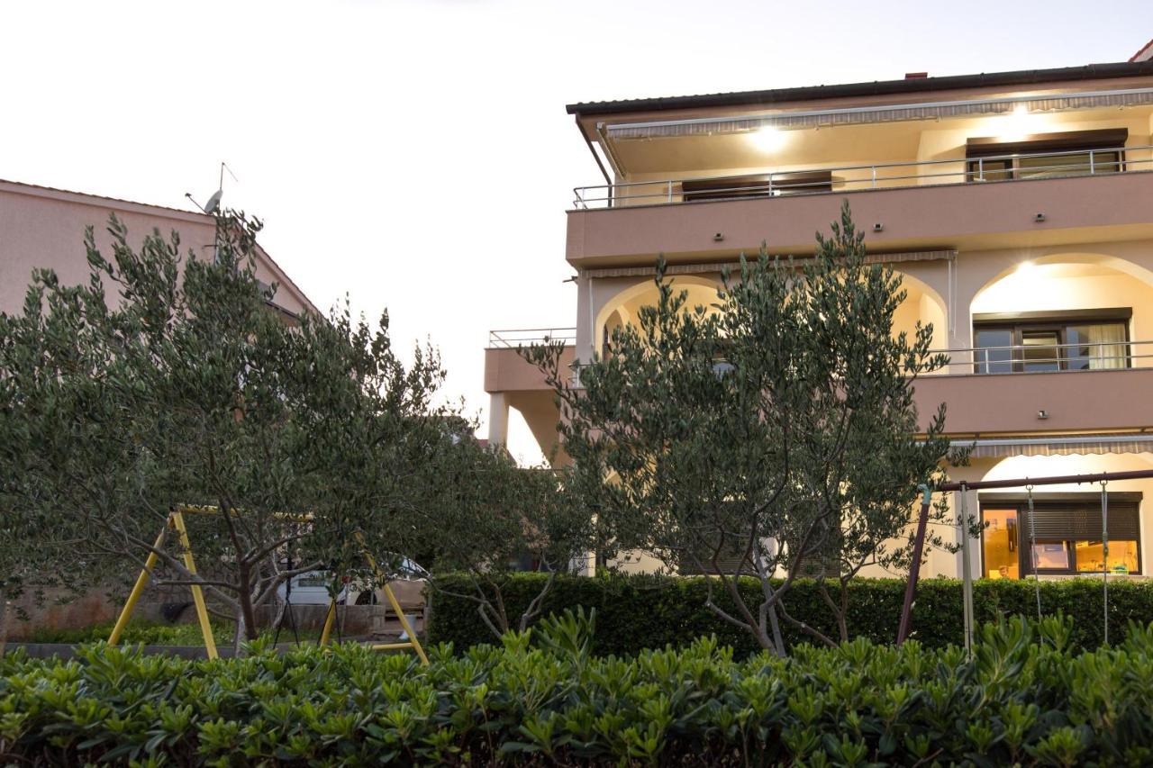 Apartmani Paradiso Krk Town Exteriér fotografie