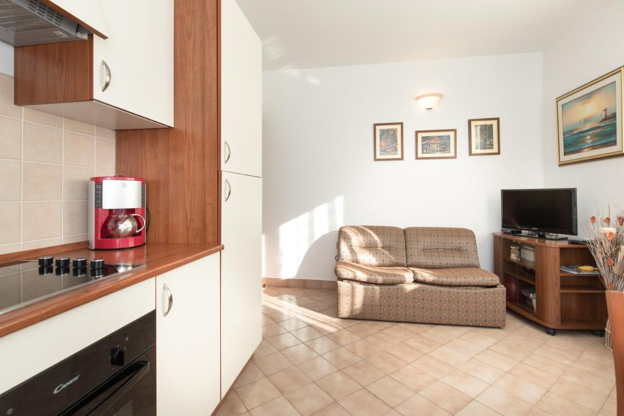 Apartmani Paradiso Krk Town Exteriér fotografie