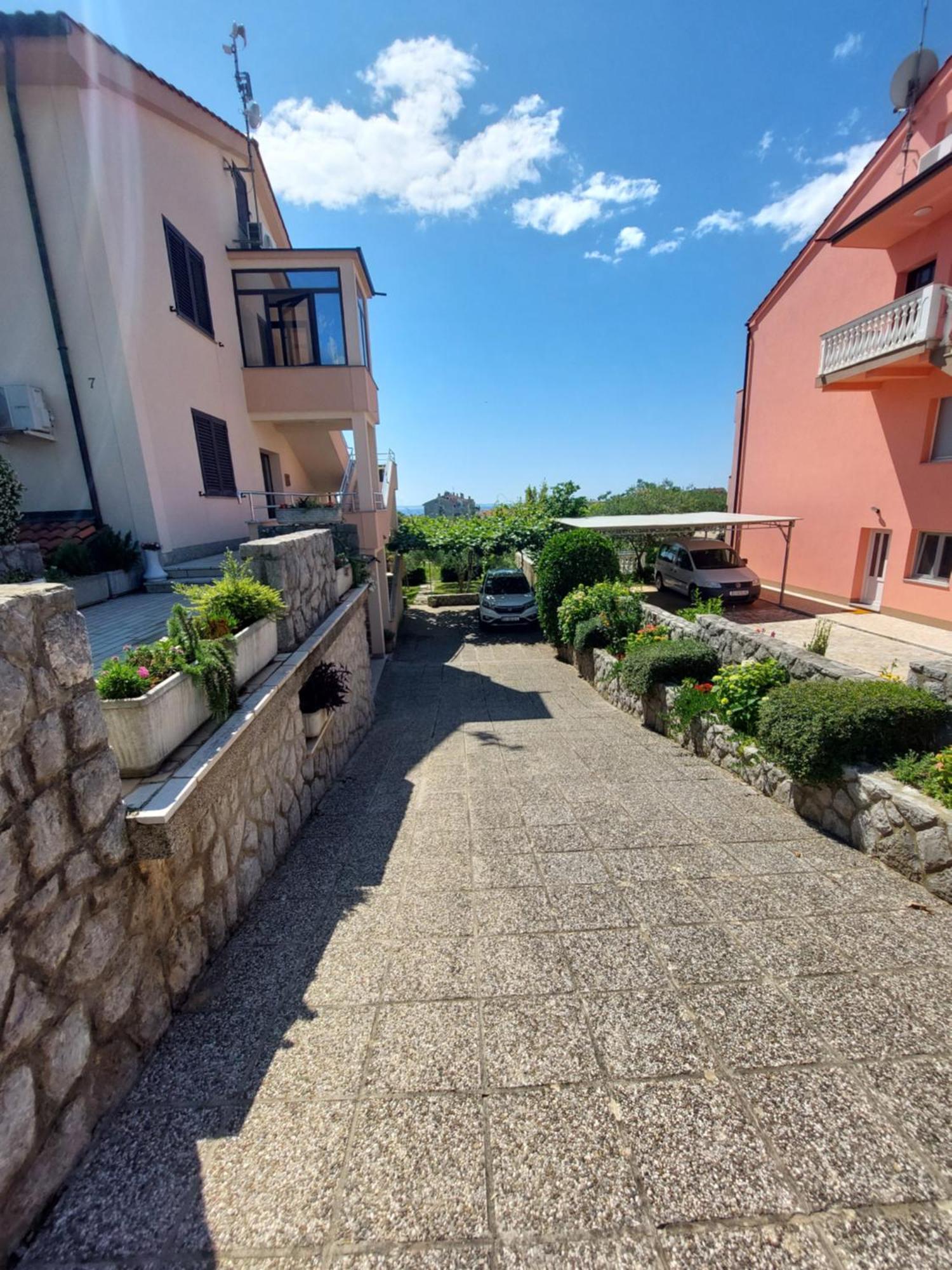Apartmani Paradiso Krk Town Exteriér fotografie